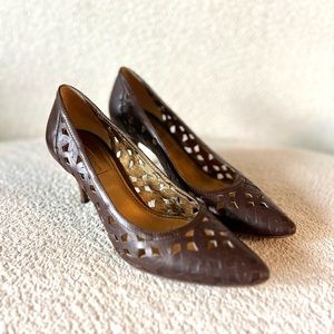 Vintage Bottega Veneta Dark Brown Leather Kitten Heel Pumps